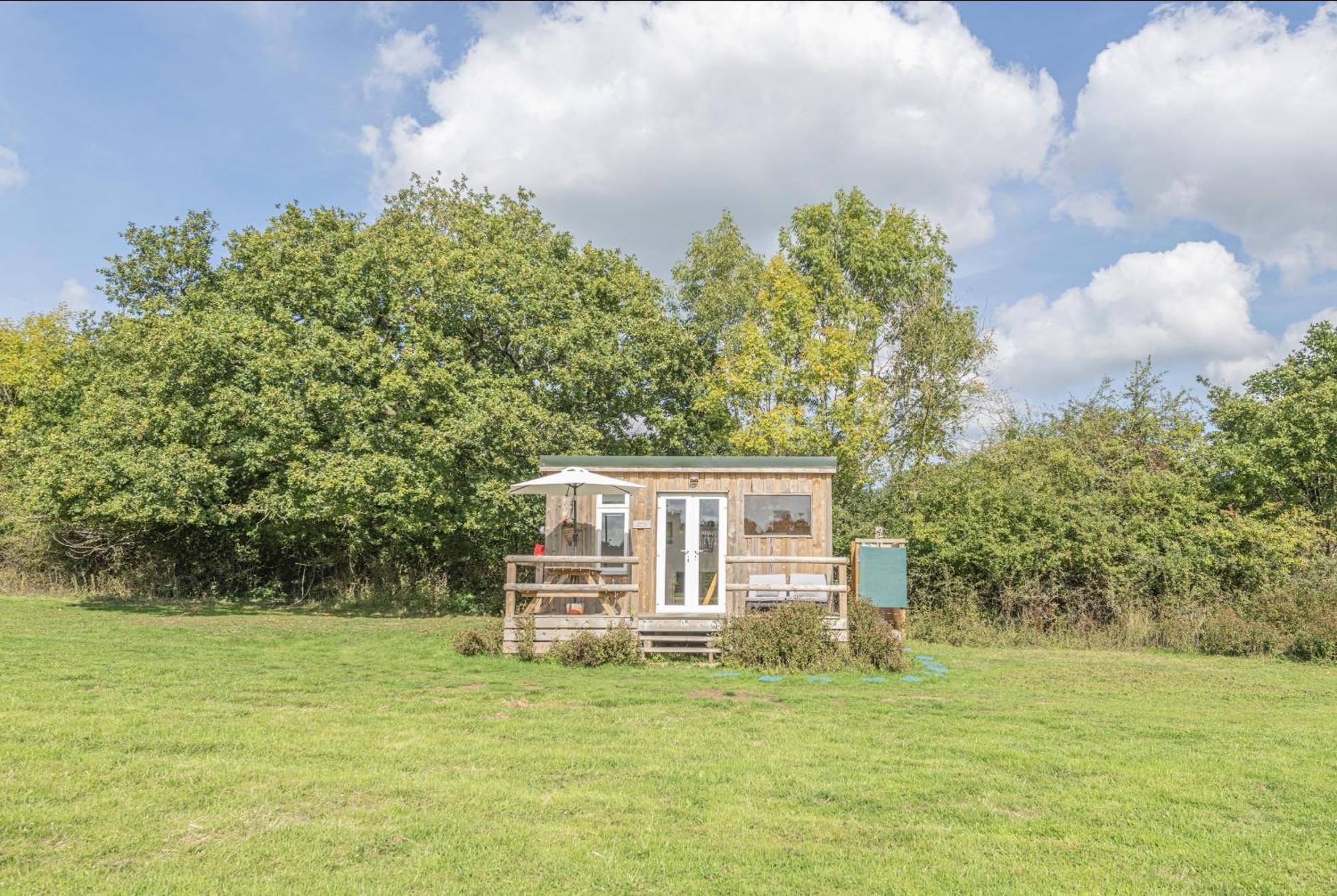 Dartmoor Reach Alpaca Farm Heated Cabins 5 Mins Drive To Dartmoor Bovey Tracey Exteriör bild